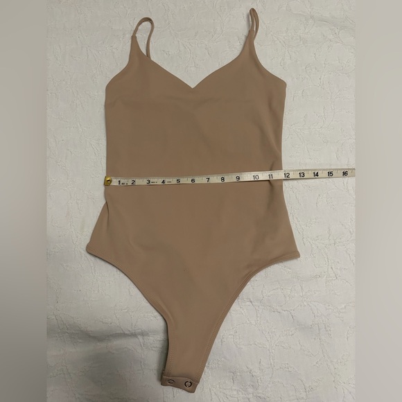 Express Tan Shapewear Bodysuit - Picture 4 of 7